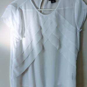 Liz Claiborne Small white